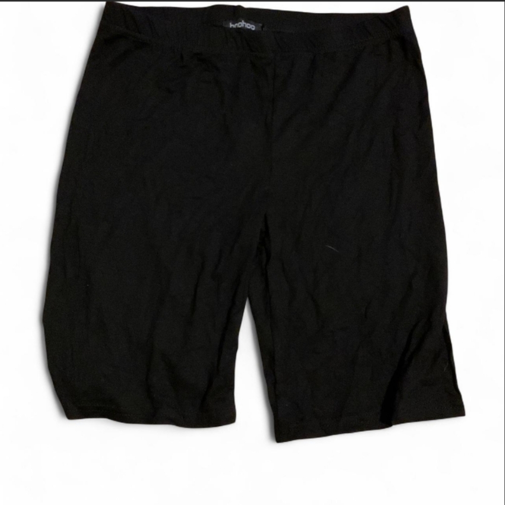 Nwt Boohoo Black Shorts